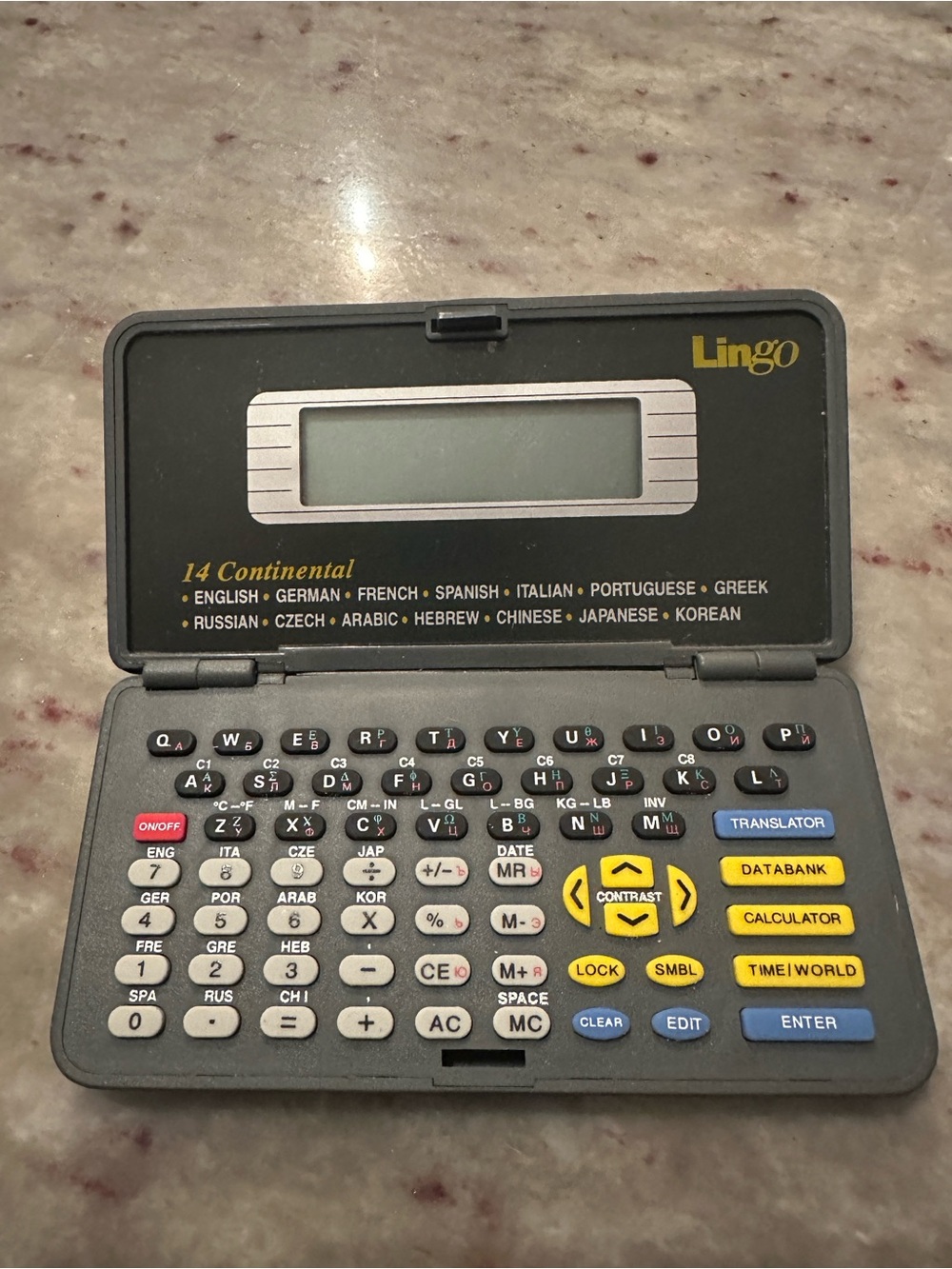 Lingo Continental 14 (Model TR-9802) electronic pocket translator and calculator